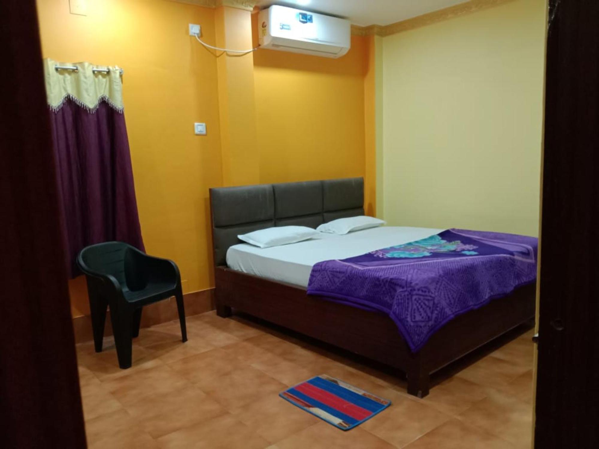 Goroomgo Sahoo Palace Puri - Prime Location Near Sea Beach - Excellent Service With Parking Facilities Bagian luar foto
